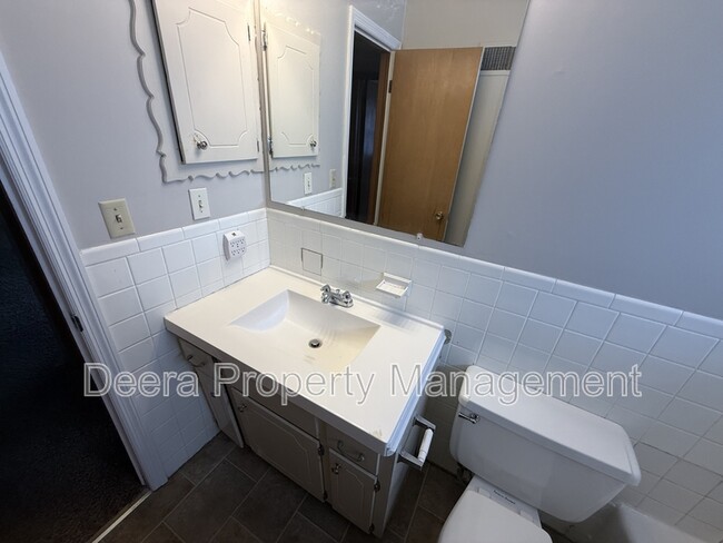 Photo - 8424 Travis Ln