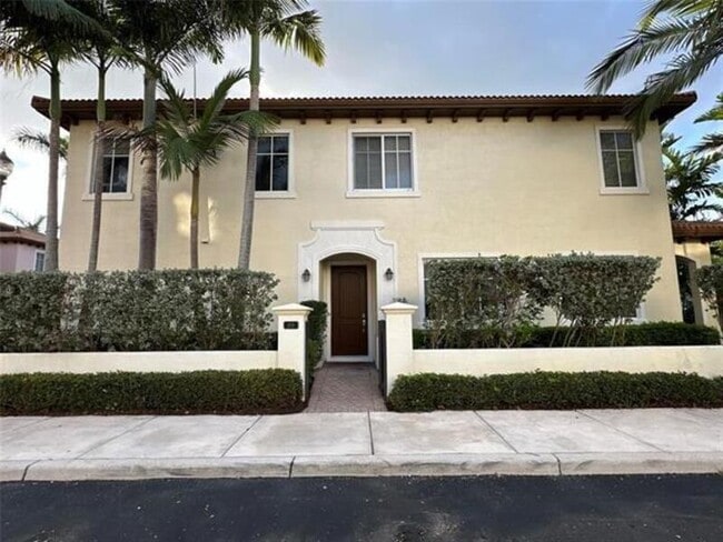 Building Photo - 105 NW Gardner St