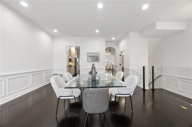 Photo - 638 Parkside Vlg Wy