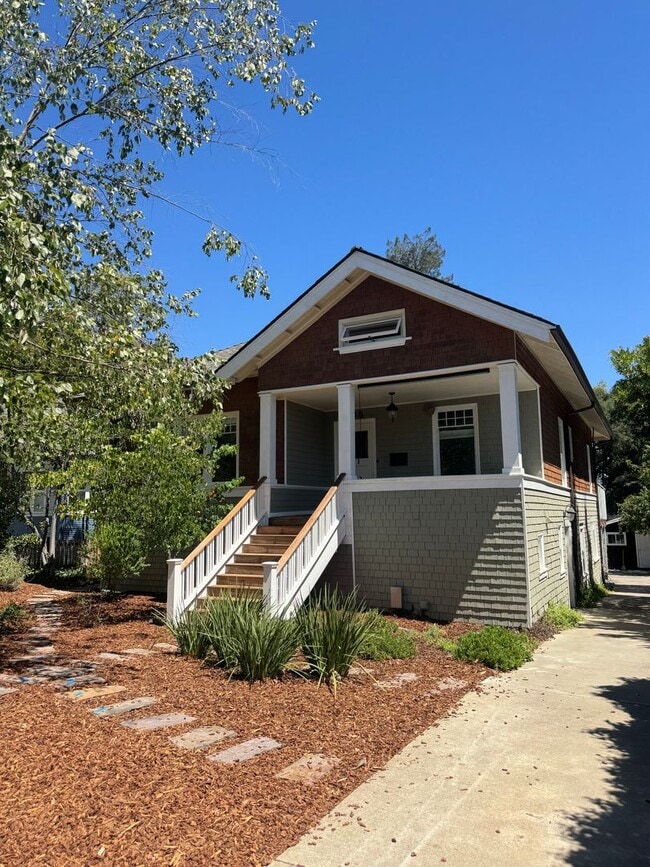 Building Photo - Coming Soon | Luxury Living Steps from Downtown Los Gatos
