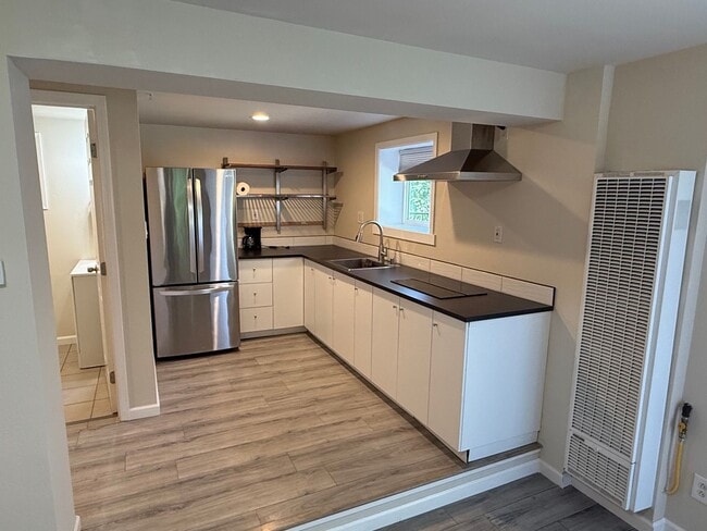 Building Photo - 133 Williamson Ct Unit 2