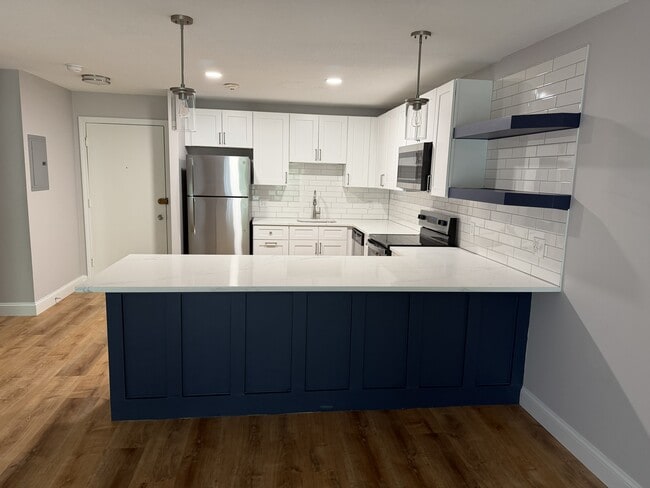 Harborview Apartment Community