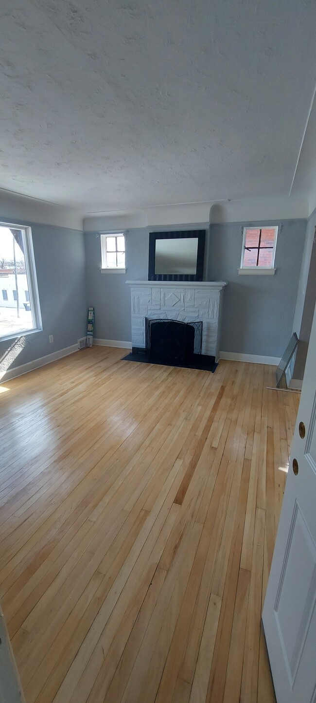 Photo - 17147 Hartwell St Unit Turner properties