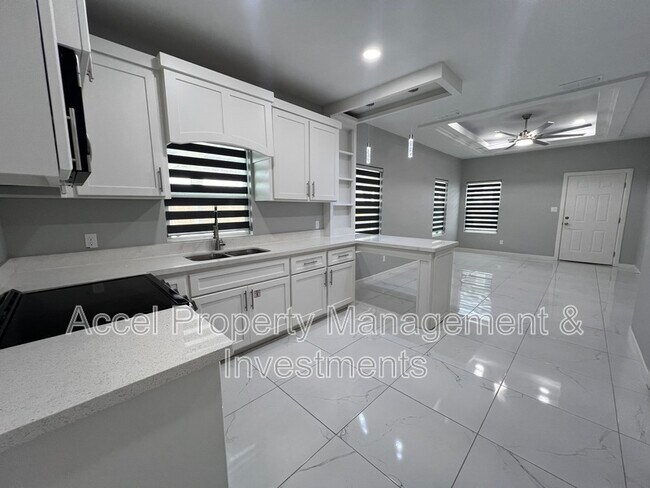 1122 Country Club Drive Unidad 4