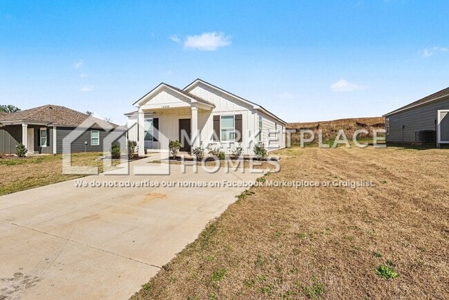 Photo - 14338 Firefly Ln