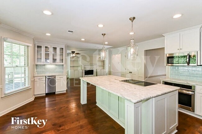 Photo - 1217 Pin Pointe Dr