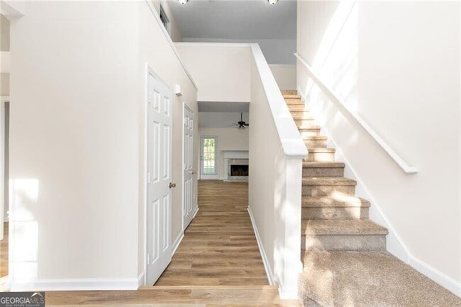 Photo - 1090 Norwalk Trce