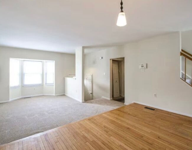 Photo - 10679 Campus Way S