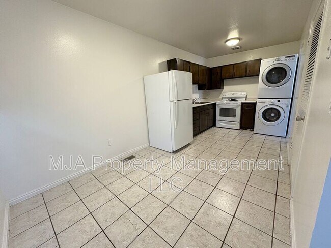 Photo - 4735 S 1900 W Unit 4