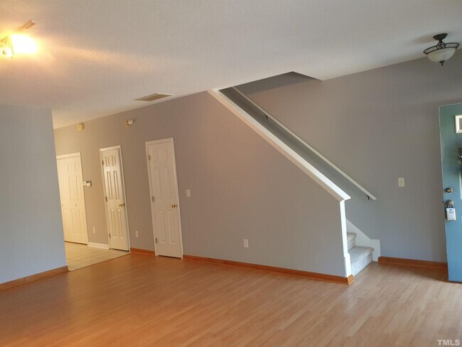 Photo - 304 Silverberry Court - Bev Roberts Rental...