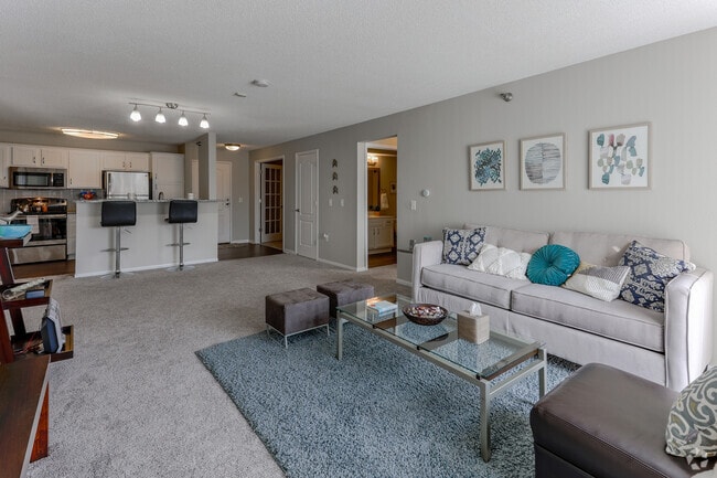 2BR, 2BA - 1,142SF - Living Room