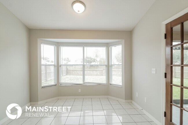 Photo - 1066 Covington St