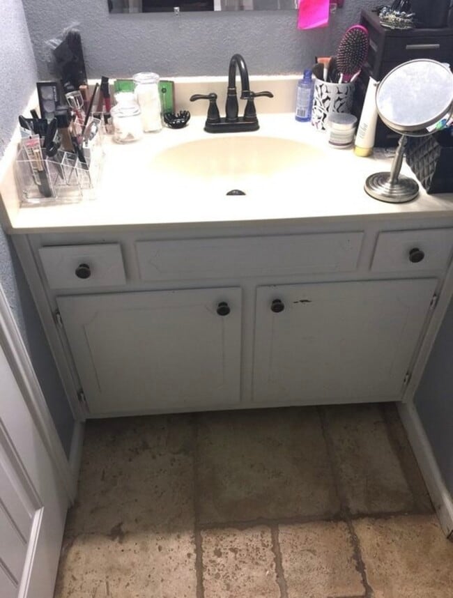 Photo - 103 Conley Pl