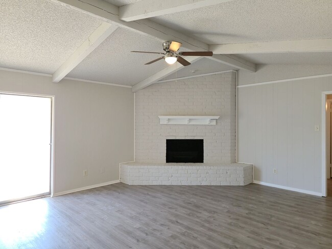 Photo - 3/2 Hewitt Home