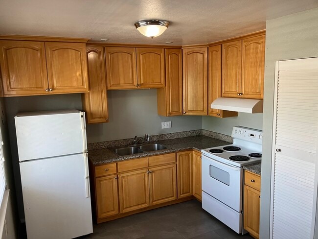 Photo - 945 40th St Unidad D