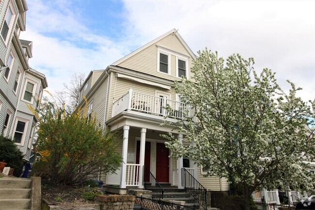 Building Photo - 12 Playstead Rd Unit 3 Rental