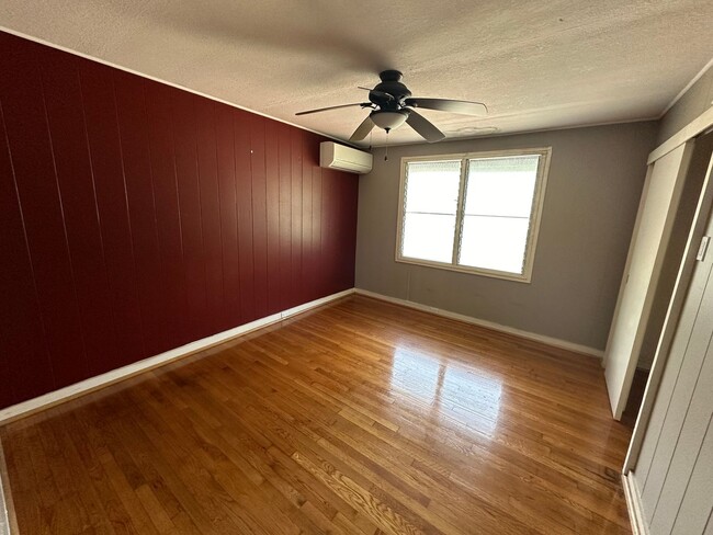 Photo - 2019 Aoao Pl Unidad UPSTAIRS