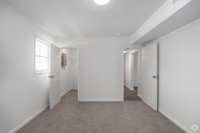 1BR, 1BA - 575SF