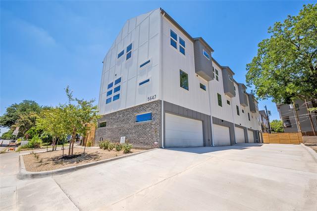 Building Photo - 5647 Live Oak St Rental