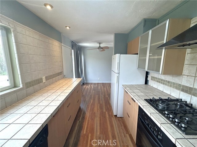 Photo - 811 Drake Ave