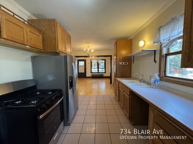Photo - 734 Blair Ave