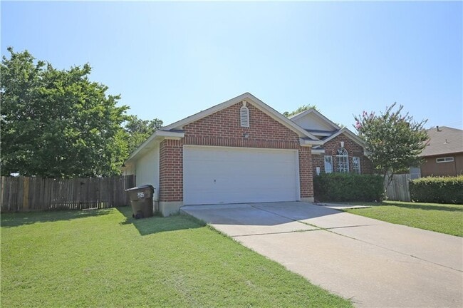 Photo - 309 Country Aire Dr