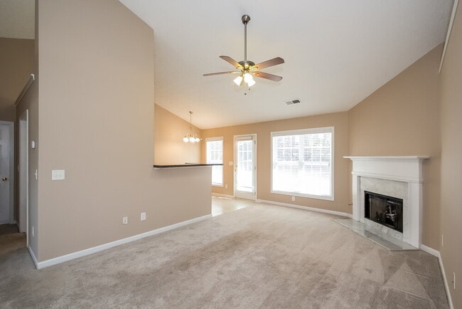 Photo - 22 Tillbrook Trail