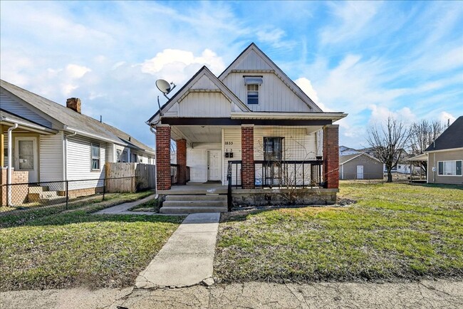 Building Photo - 1833 Orleans St