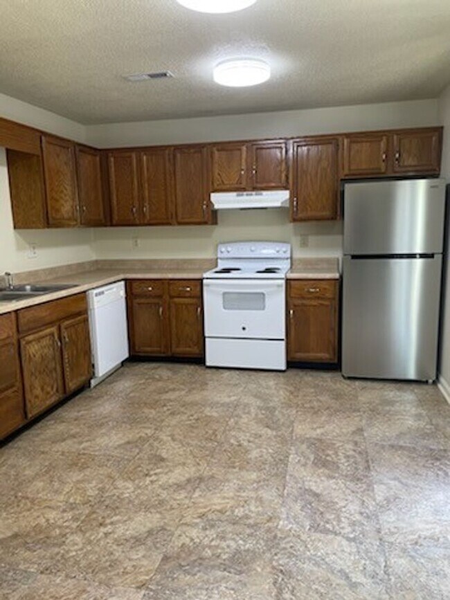 900 Stratford Cir NW Unidad 39