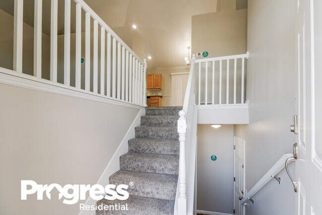 Photo - 1735 S Bridle Path Loop