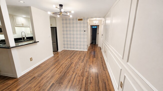 5255 Bellingham Ave Unit 109
