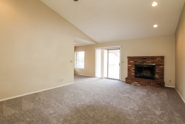 Photo - 8602 W Ruth Ave