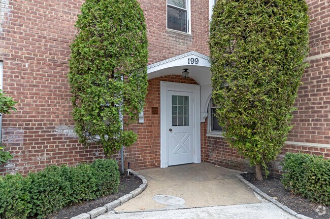 Entrance - Glen Terrace