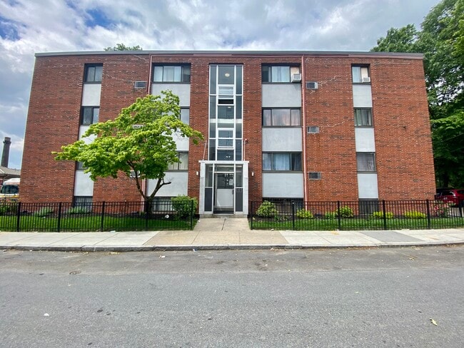 837 River St Unidad 5