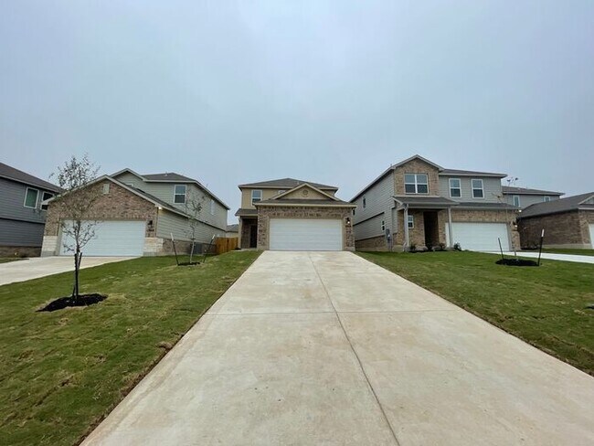 Photo - Don't Miss Out! | Spacious 4 Bed, 2.5 Bath Home with Loft & Privacy-Fenced Yard in Saint Hedwig