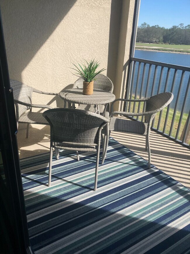 Photo - 17006 Vardon Ter Unidad 204