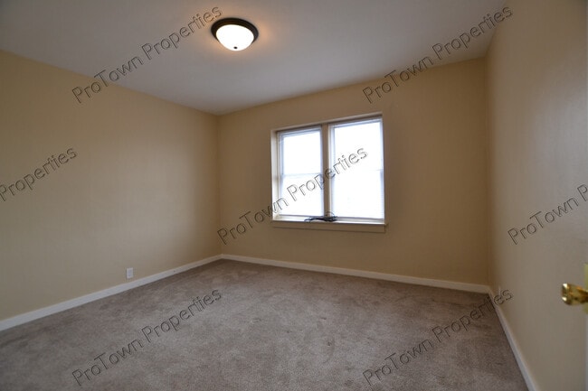 Photo - 120 E North St Unit B1