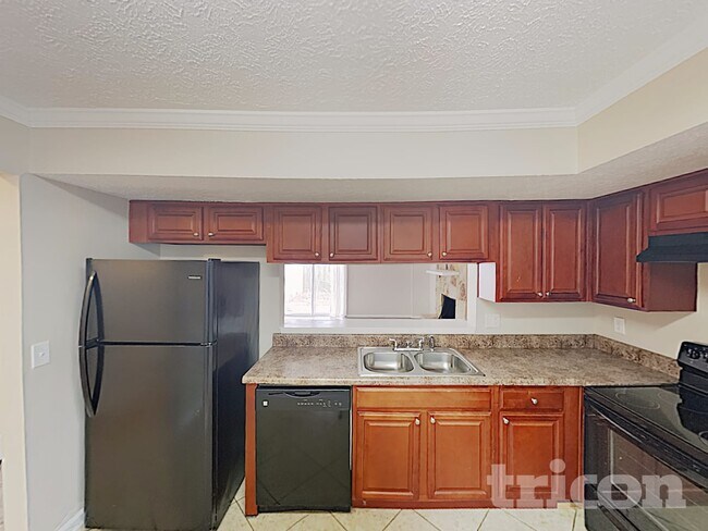 Photo - 1739 Napa Valley Ct SE