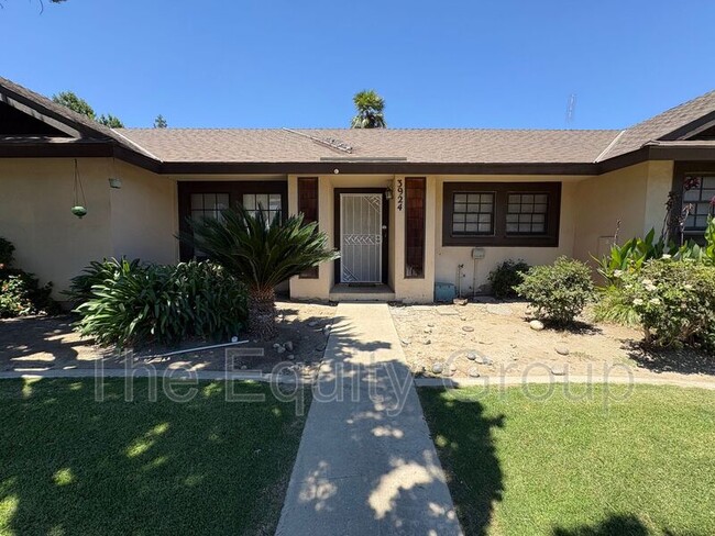 Building Photo - 3924 W Hillsdale Ct