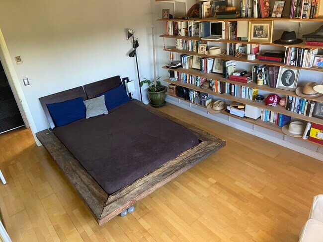 Photo - 6601 Springpark Ave Unidad 16