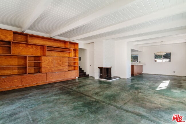 Photo - 2042 Sanborn Ave