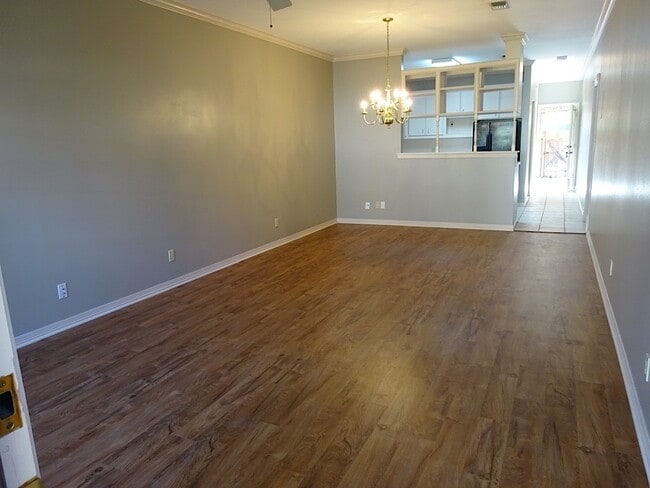 Photo - 2420 Stone Hollow Dr