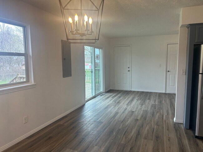 Photo - Newly Renovated 3 bedroom home