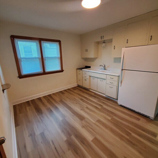 4905 Behrwald Ave Unidad 2