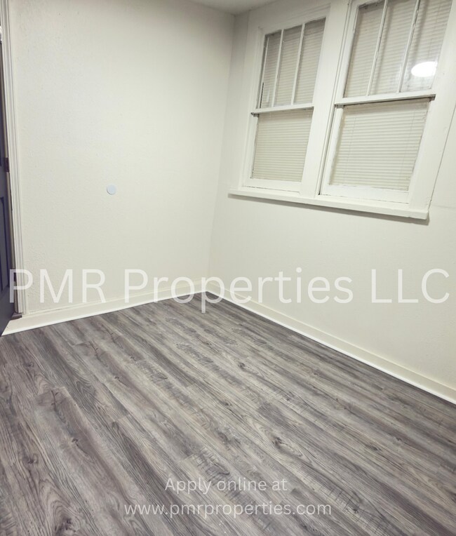 Photo - 2 Bedroom/ 1 Bathroom House