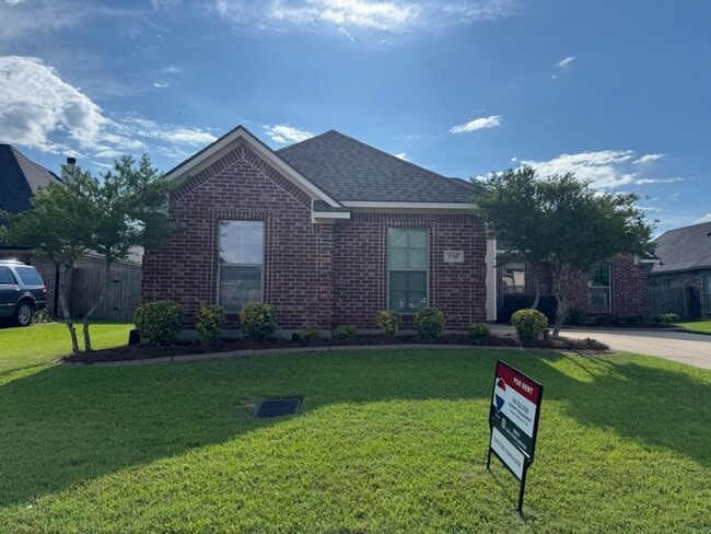 Photo - SOUTH BOSSIER CLOSE TO BARKSDALE AIR FORCE BASE...