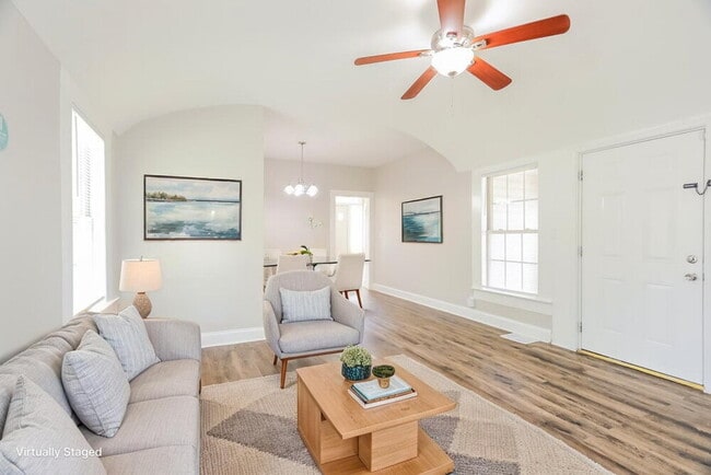 Photo - 624 9th Ave