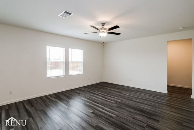 Photo - 1616 Ancer Wy