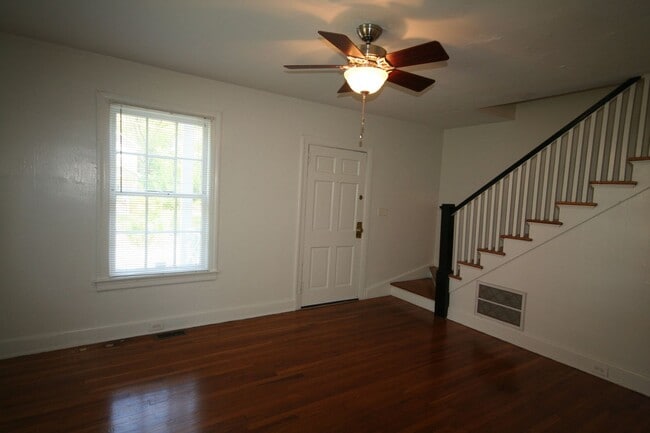 Photo - Beautiful Walltown Duplex - Near Duke / Broad St / 9th! Unit 1611