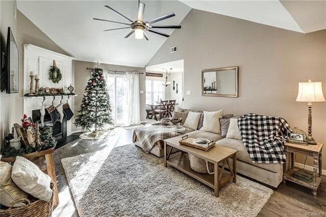 7731 Blue Cedar Dr